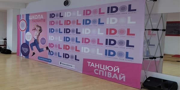 Photocall perzonalizados en Barcelona. Rapido con entrega a toda Españ