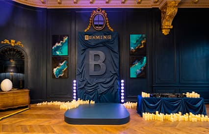 Decoración exclusiva y montaje de photocall para el evento corporativo B Event