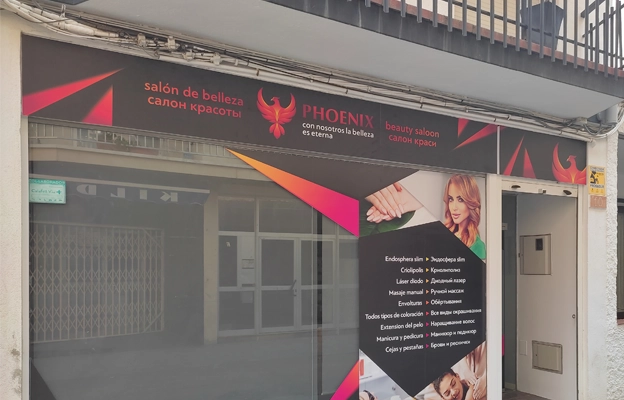 Letrero exterior con impresion digital en pvc para salon de belleza